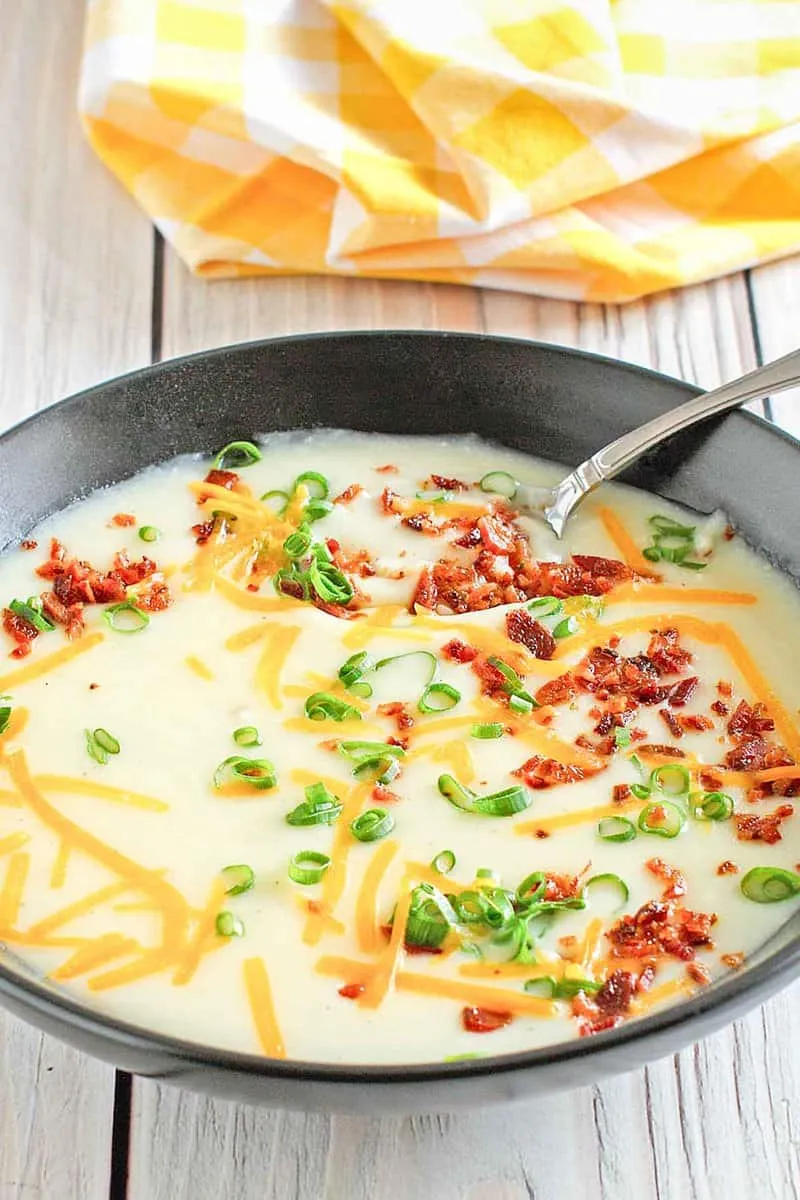 Bennigan's Ultimate Baked Potato Soup (Copycat)